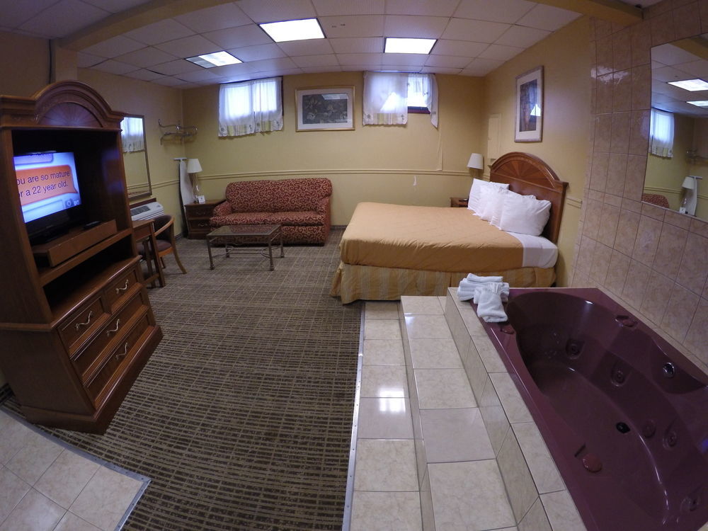 Motel 6 Elizabeth Nj Newark Liberty Intl Airport Exterior photo